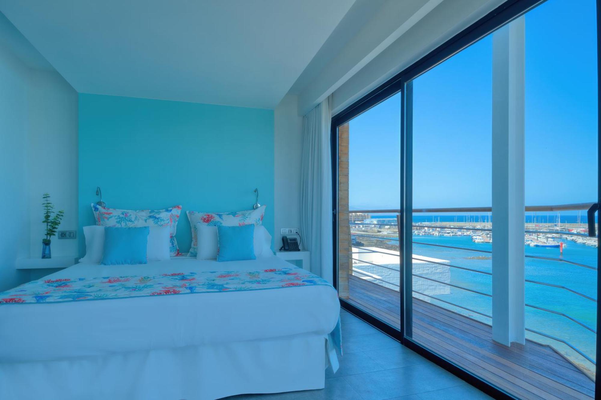 Suite with Sea View