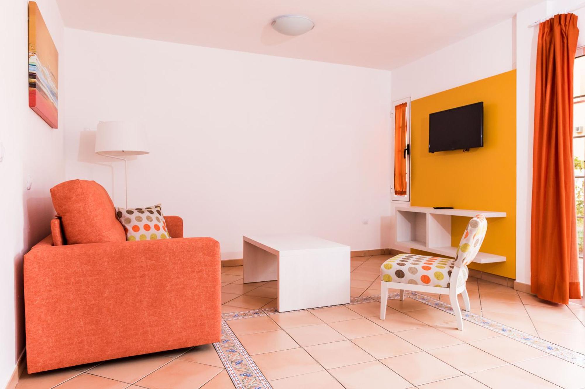 One-Bedroom Comfort Apartment with Balcony or Terrace,574694658:JPEG