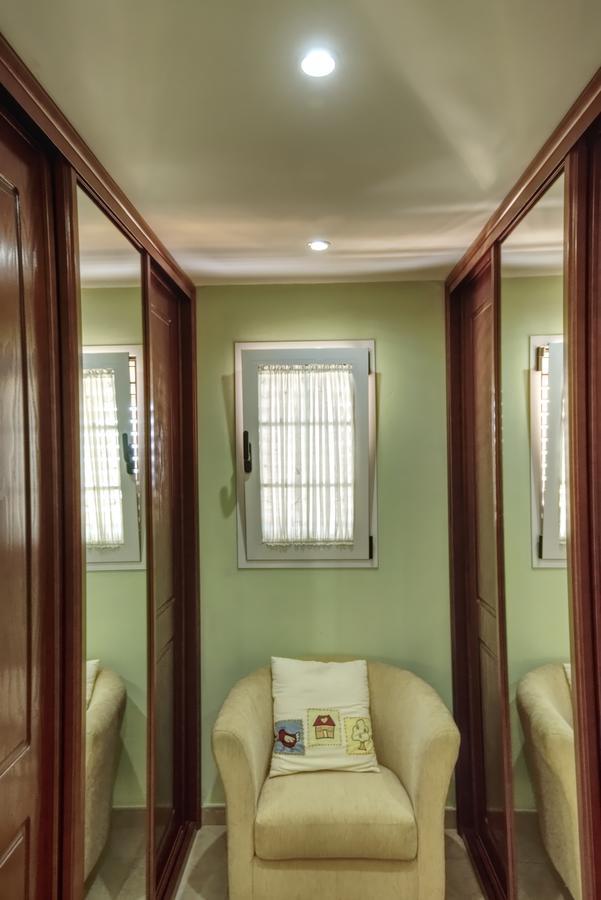 Suite with Terrace,668654589:JPEG