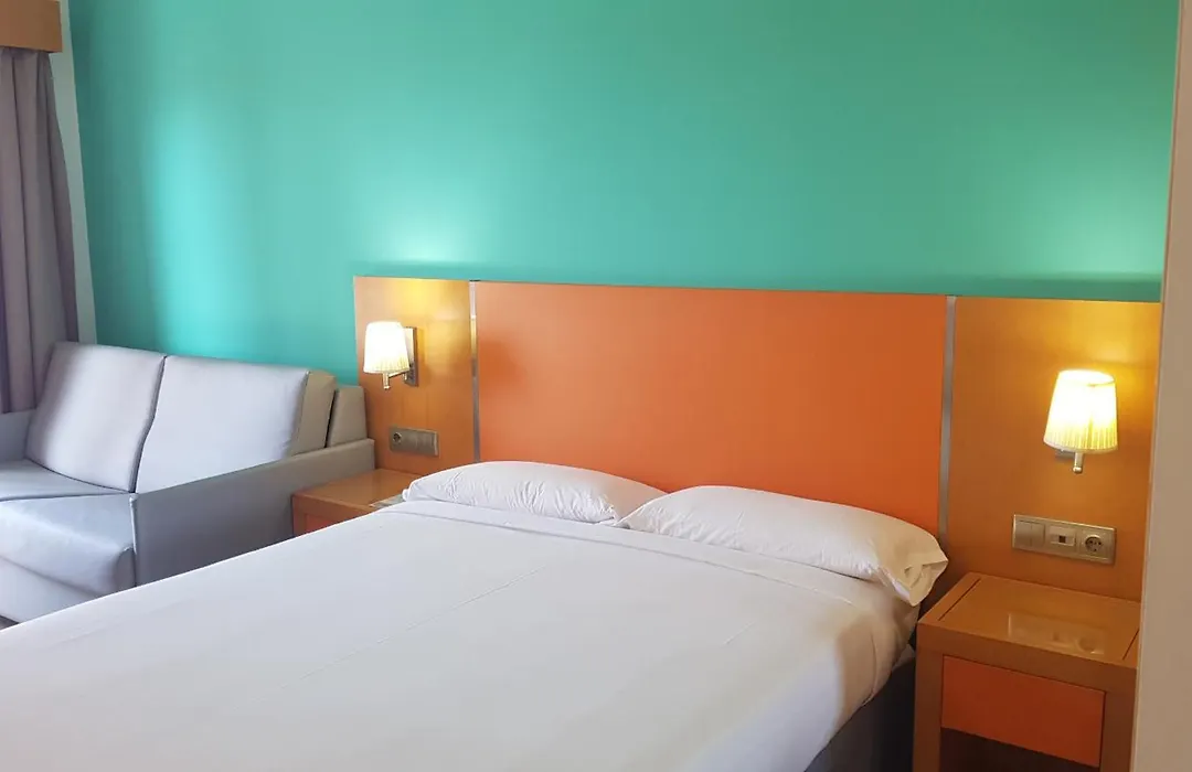 Hotel Chatur Costa Caleta-1