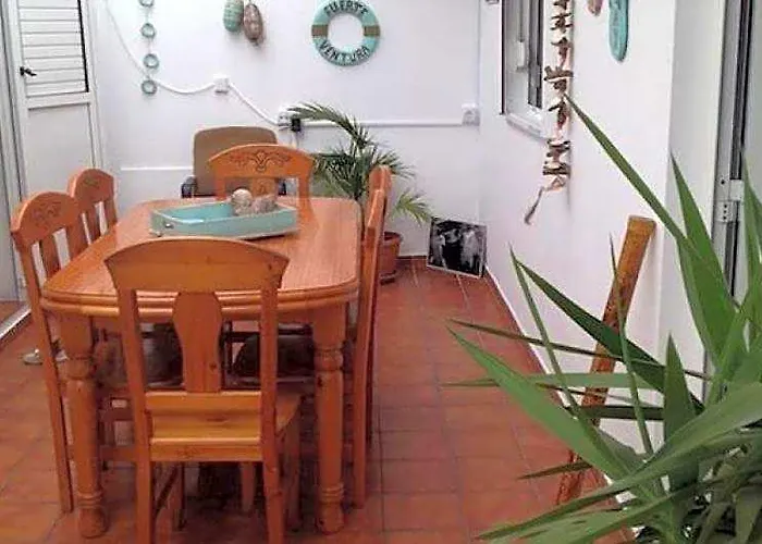 KAKTUS BEACH House